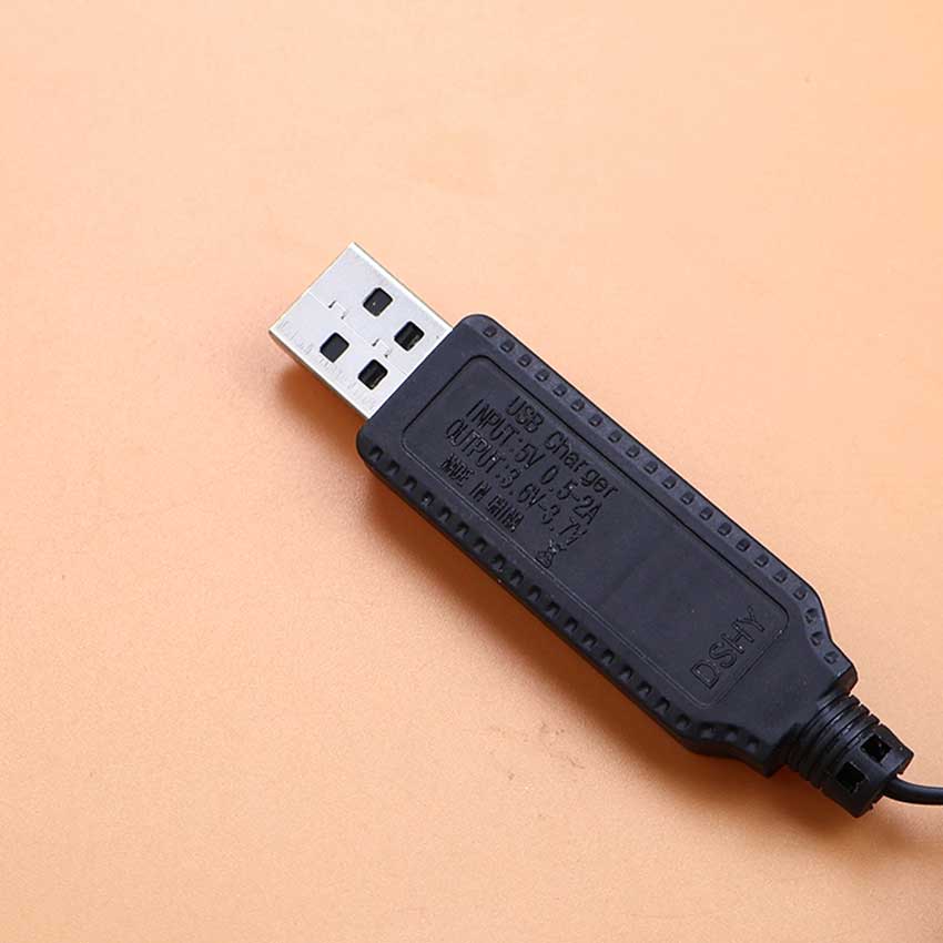 كابل شحن USB لبطارية الليثيوم  - مراجعة Rc Helicopter Charger وسعره